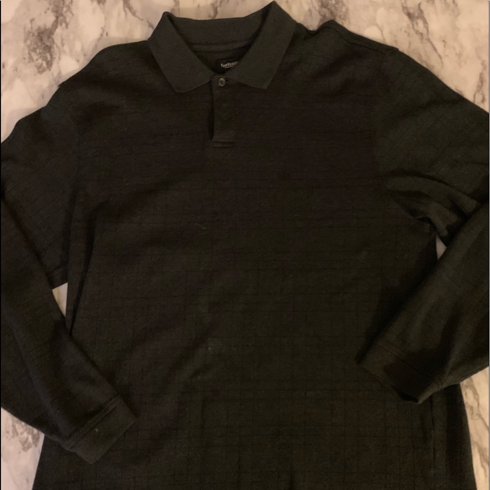 Men’s VanHeusen shirt long sleeve